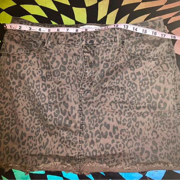 Kohls Mudd Mini Animal Print Skirt - Picture 1 of 2